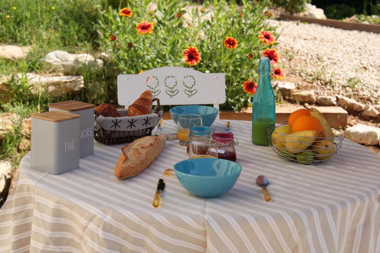 Maison D'Hotes Les Jardinettes En Luberon Villelaure エクステリア 写真
