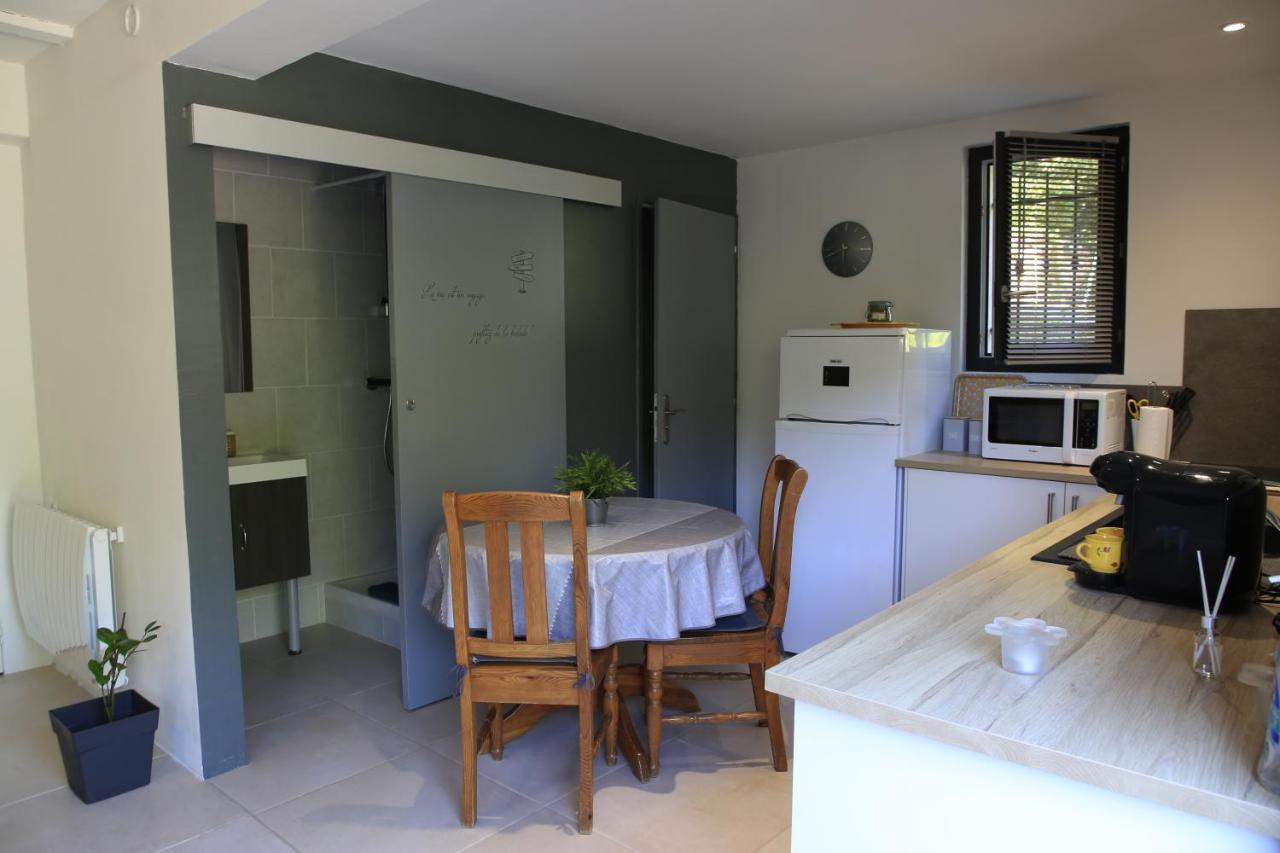 Maison D'Hotes Les Jardinettes En Luberon Villelaure エクステリア 写真